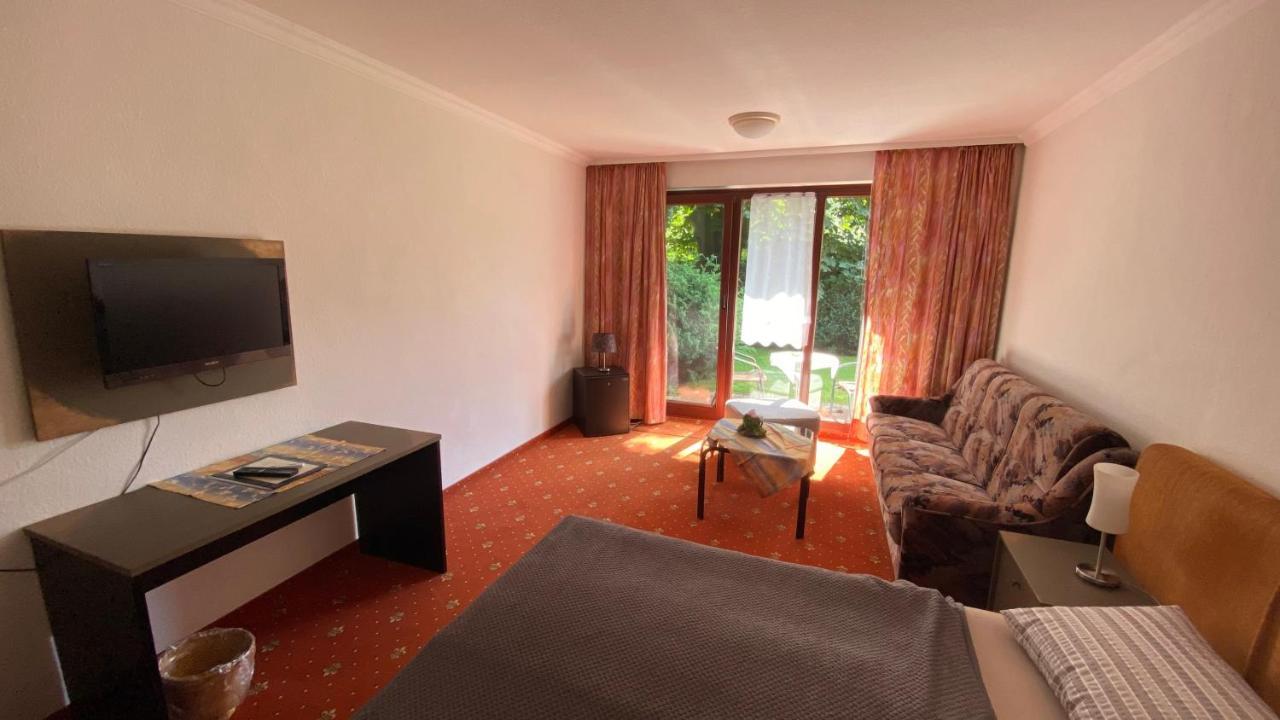 Hotel Pension Brilke Negast Steinhagen  外观 照片